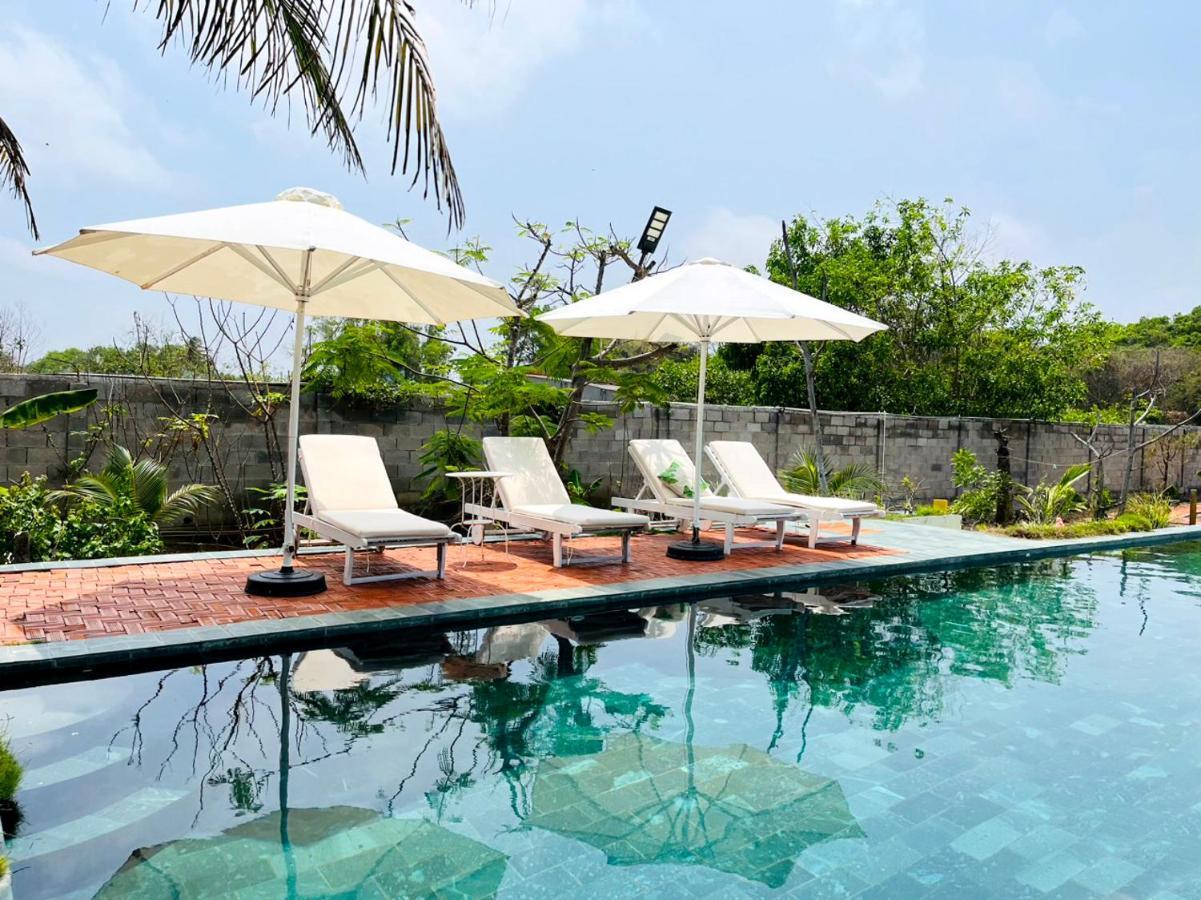 Hồ Lân Retreat, Villa mặt biển dành cho 8 người. Pho Tri Exterior foto